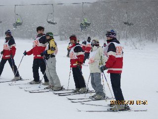 寒さに負けずスキー実習